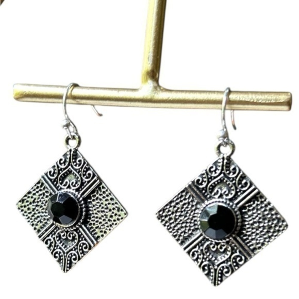 New Silver Square Dangle Earrings